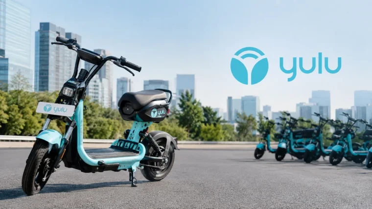 Yulu električni skuter parkiran u gradu tokom dnevne isporuke